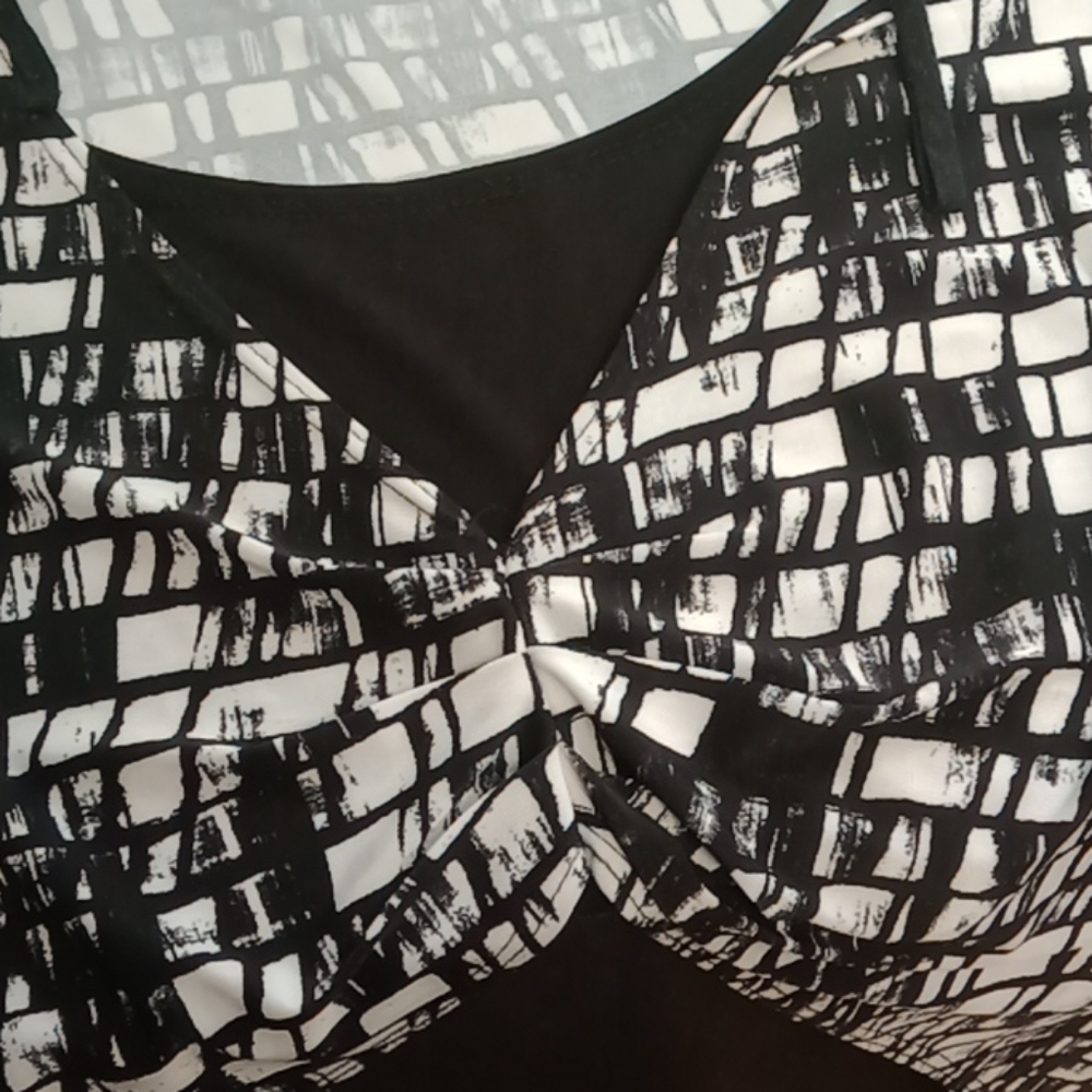 3/$20…bundle and save …
Ladies blouse - Picture 3 of 5